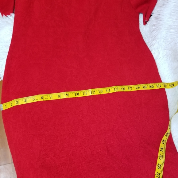 Red thick dress - Picture 11 of 13